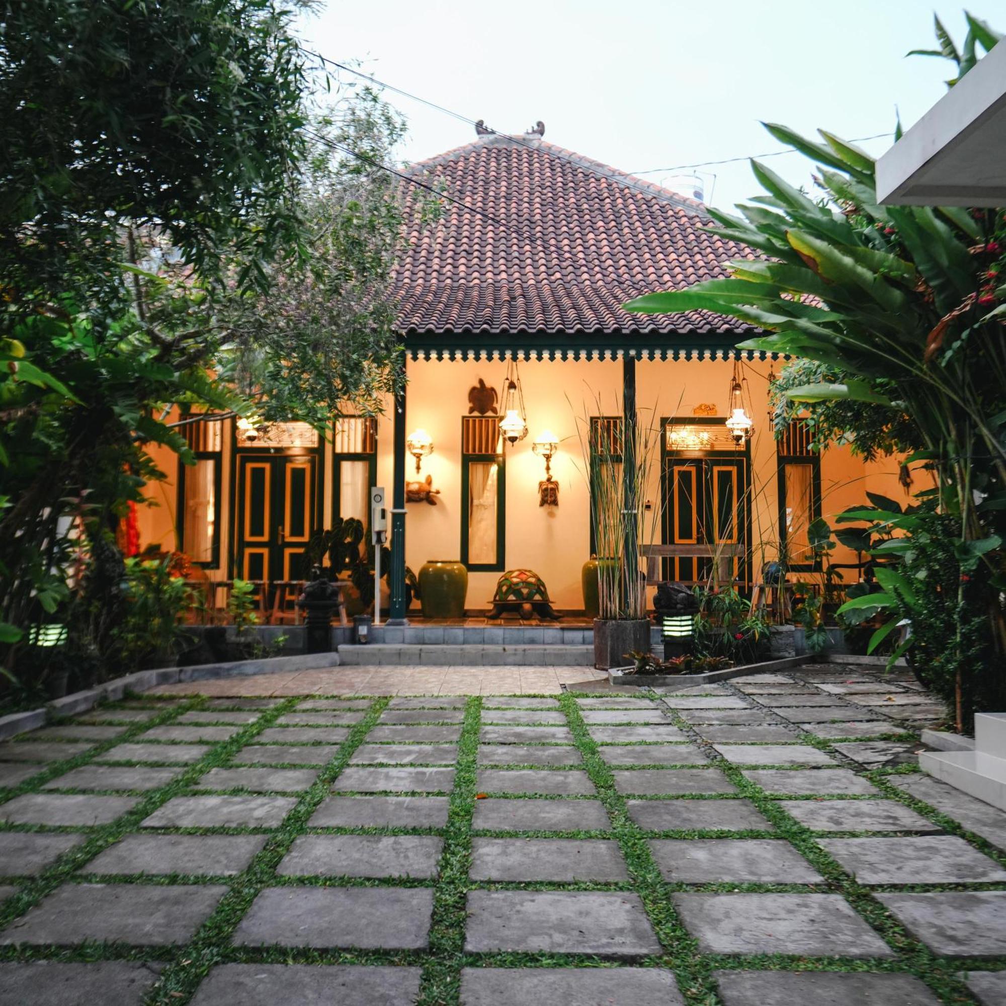 Omahkura 1 Apartment Yogyakarta Luaran gambar